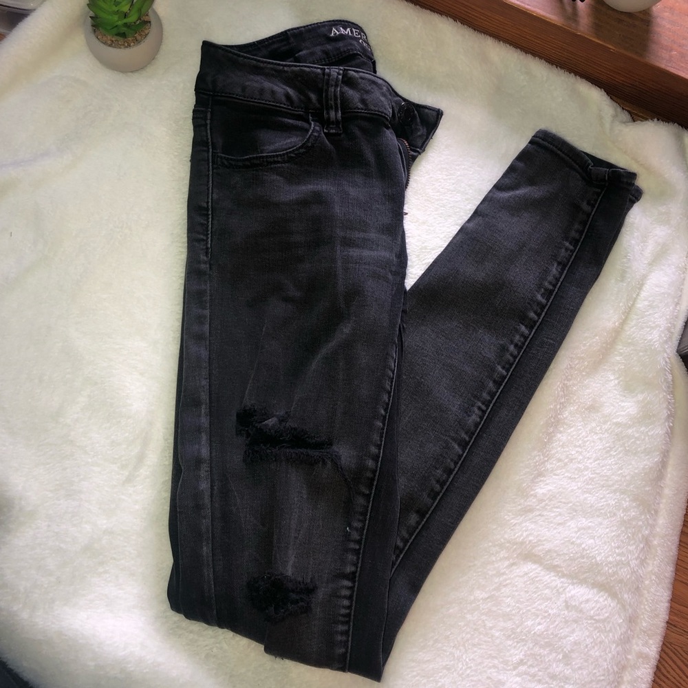 American eagle black ripped skinny jeans